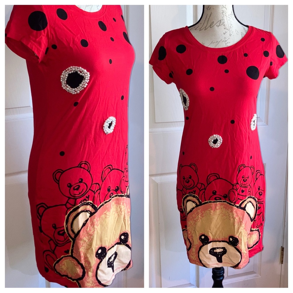 Teddy Bear Pearl Embellished Short Sleeve Red T-Shirt Dress by Vinizbena Small